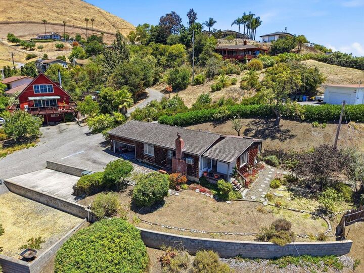 Property Photo: 15780 Rica Vista Way CA 95127