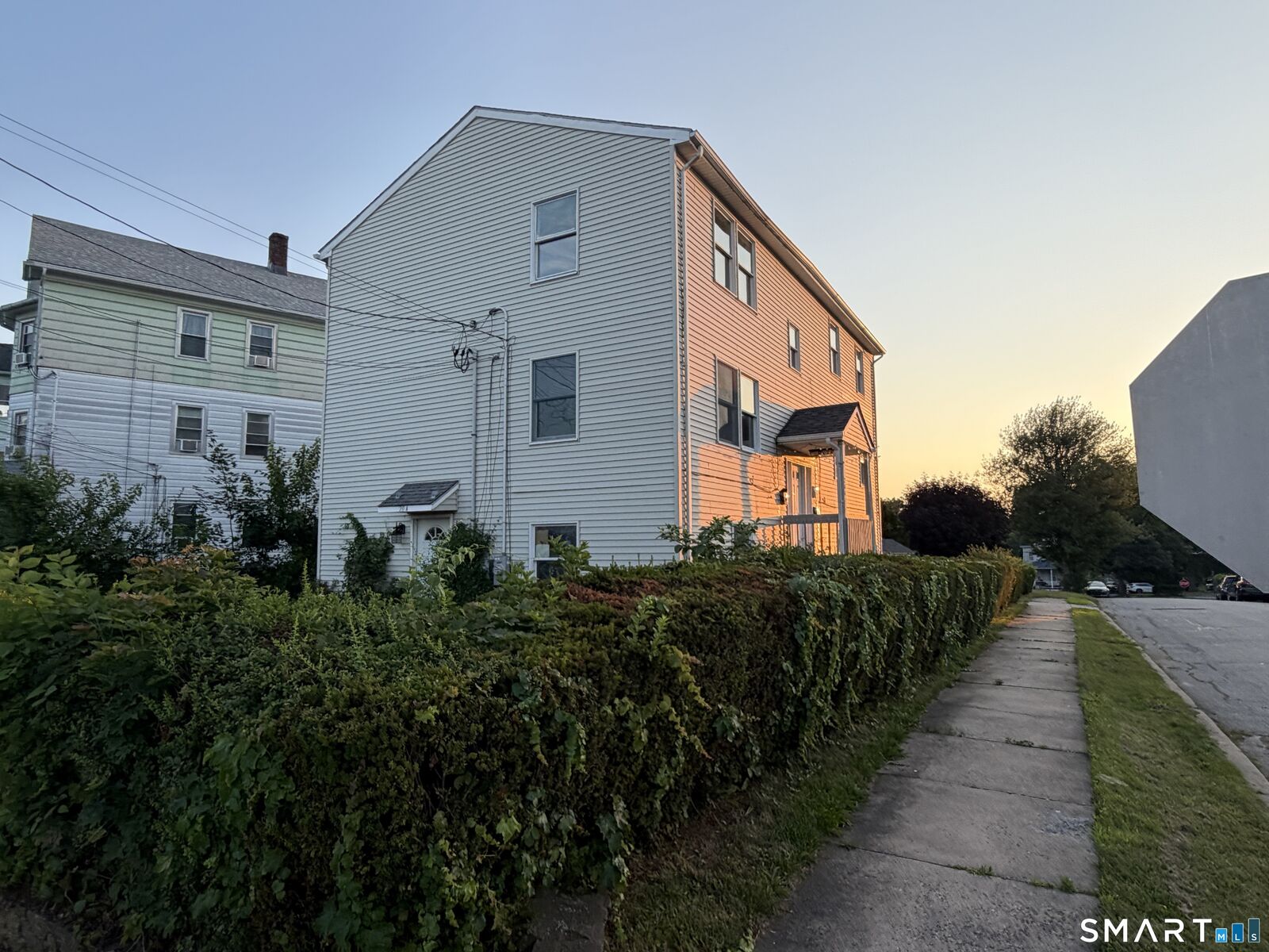 Property Photo: 204 Booth Street CT 06053