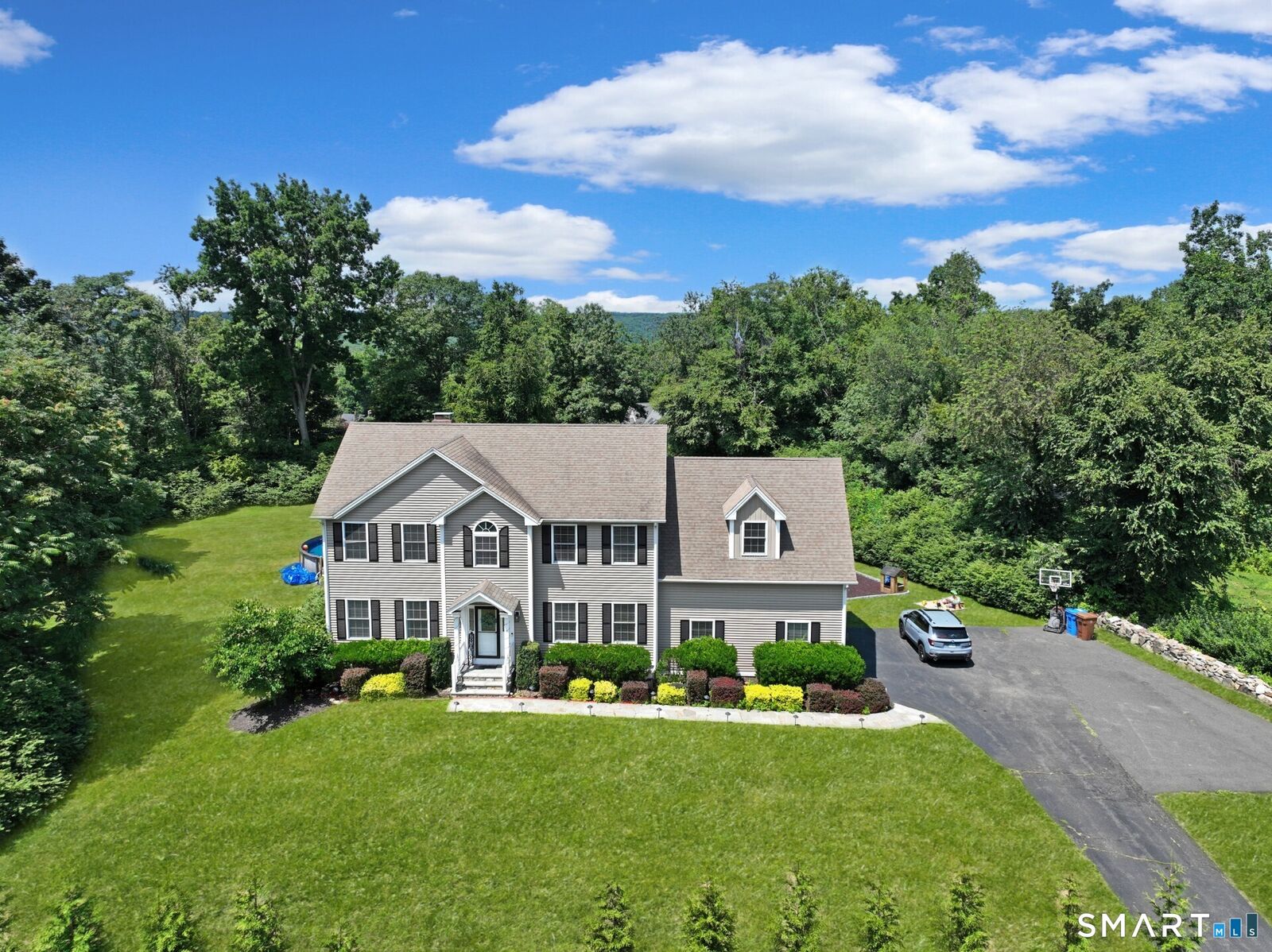 Property Photo: 156 Soundview Avenue CT 06484