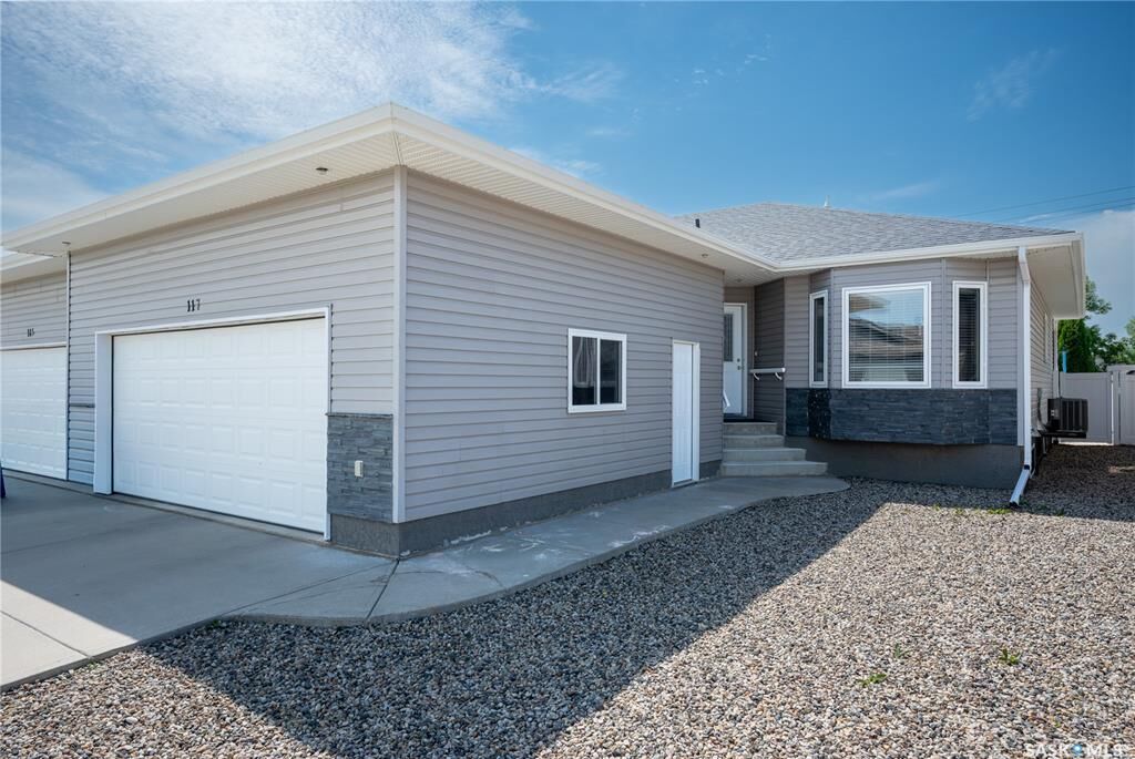 Property Photo: 117 Good Spirit Crescent SK S3N 2W8