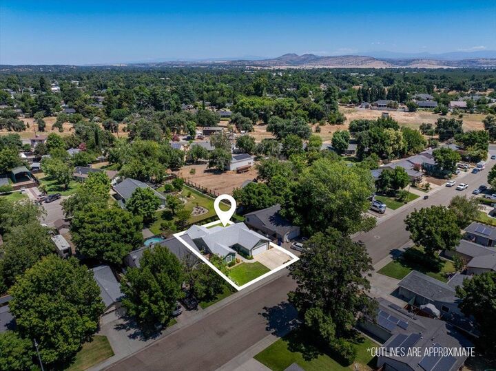 Property Photo: 295 Pinon Way CA 96080
