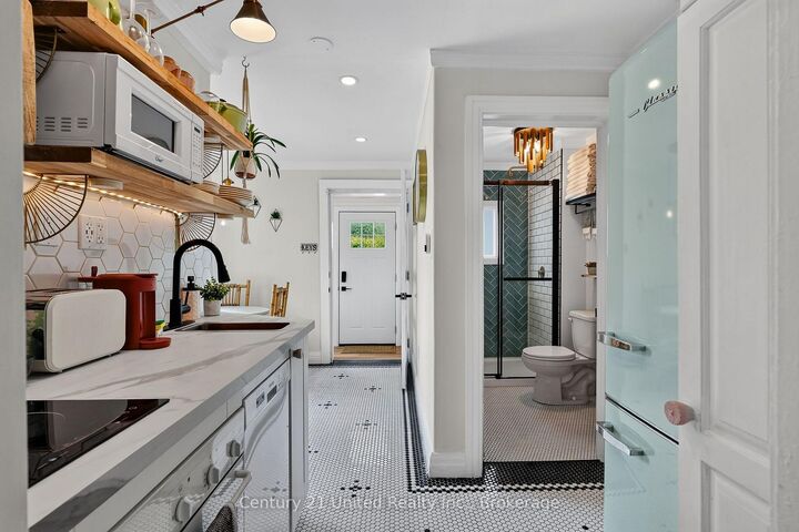 Property Photo:  182 Durham Street  ON K9A 3H6 