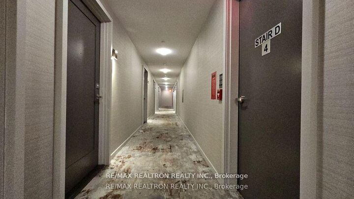 Property Photo:  57 St Joseph Street 406  ON M5S 0C5 