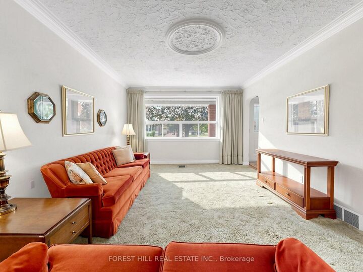 Property Photo: 25 Cartwright Avenue ON M6A 1T8