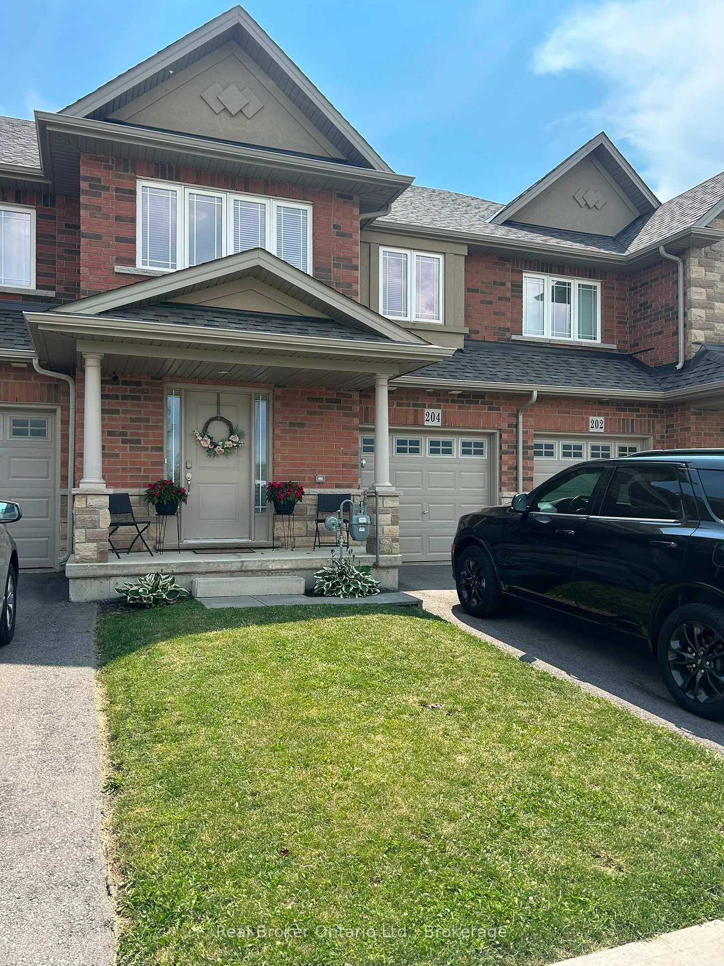 Property Photo: 204 Dalgleish Trail ON L0R 1P0