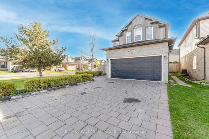 Property Photo:  1435 Mickleborough Drive  ON N6G 5R5 
