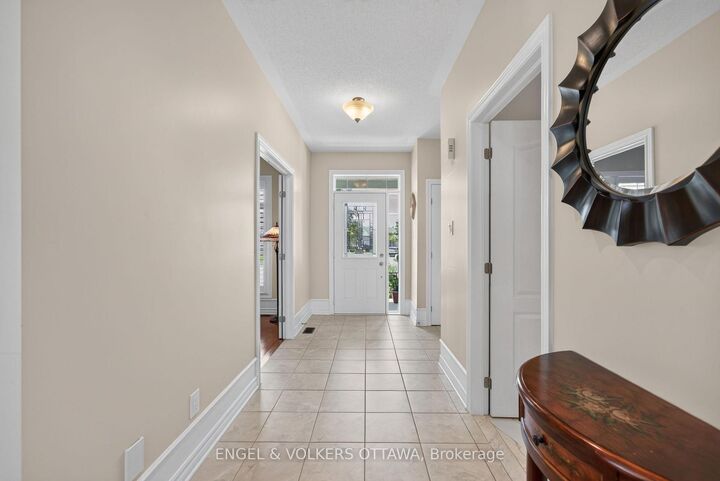 Property Photo: 106 Equinelle Drive ON K0G 1J0