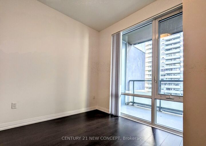 Property Photo: 50 Dunfield Avenue 1820 ON M4S 0E4