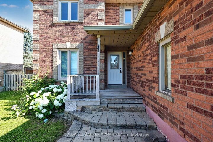 Property Photo:  8 McCullough Avenue  ON L0G 1A0 