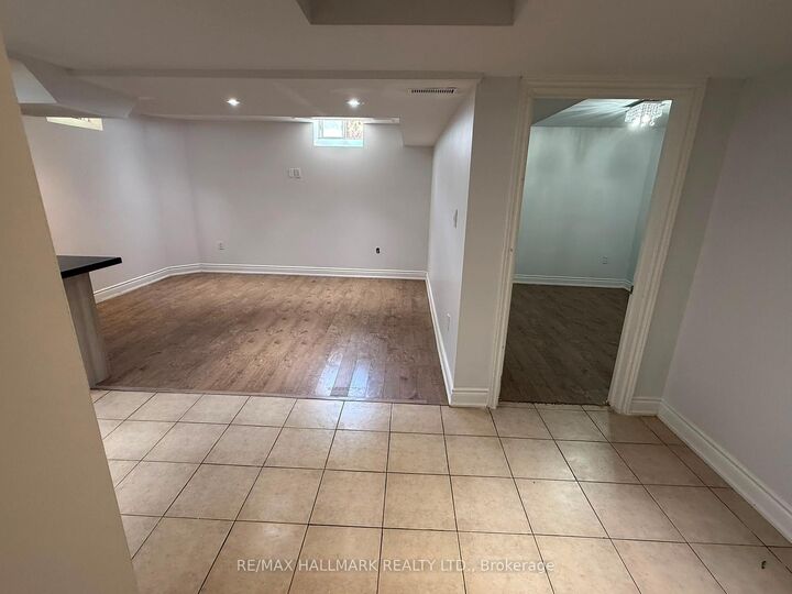 Property Photo: 209 Old Colony Road S Basement ON L4E 5B9