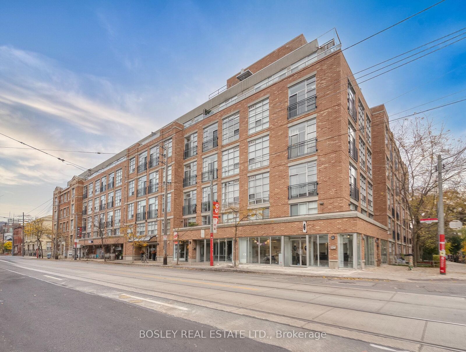 Property Photo:  955 Queen Street W 311  ON M6J 1G9 