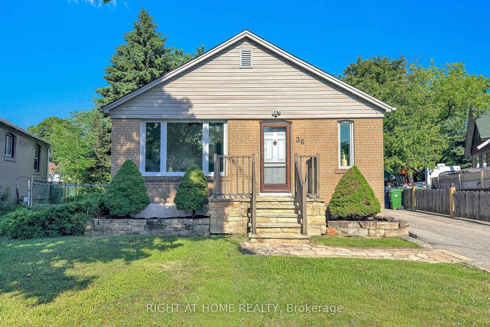 Property Photo:  36 Huntsmoor Road  ON M9W 3R5 