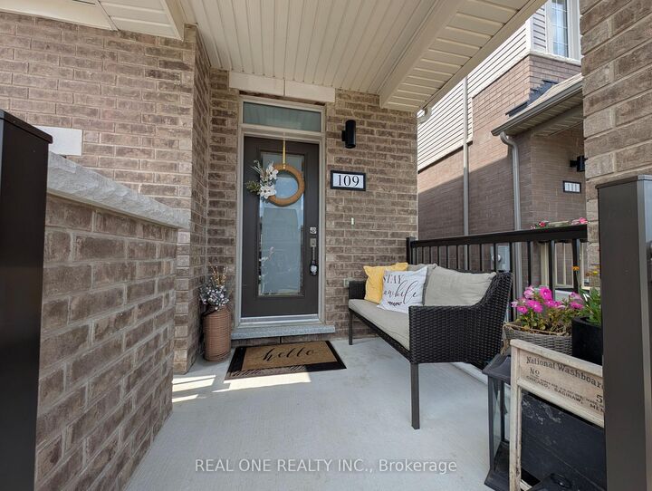 Property Photo:  109 Sagewood Avenue N  ON L9J 0K5 