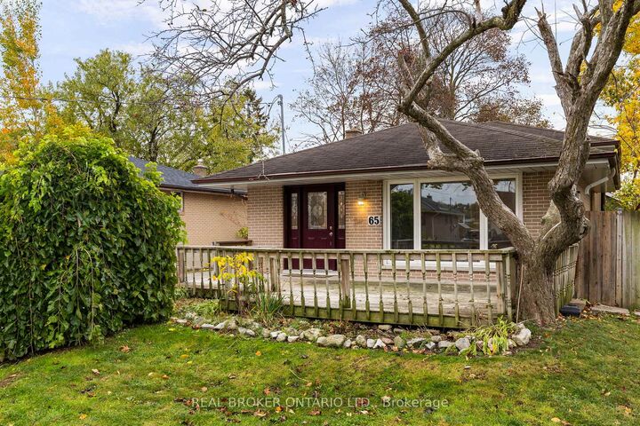 65 Ottaway Avenue — photo 1