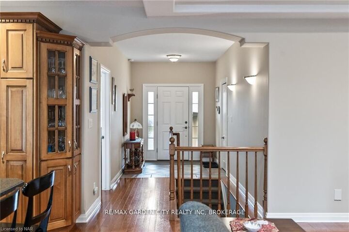Property Photo: 100 Thorold Road E ON L3C 7A6