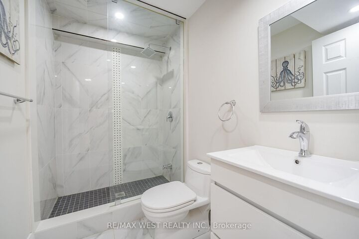 Property Photo: 41 Knapton Drive ON L3X 3A9