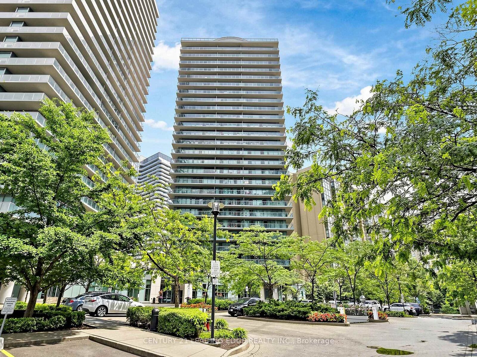 Property Photo:  5500 Yonge Street 1610  ON M2N 7L1 