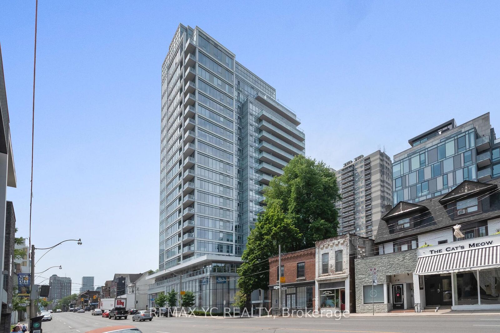 Property Photo:  170 Avenue Road 1104  ON M5R 0A4 