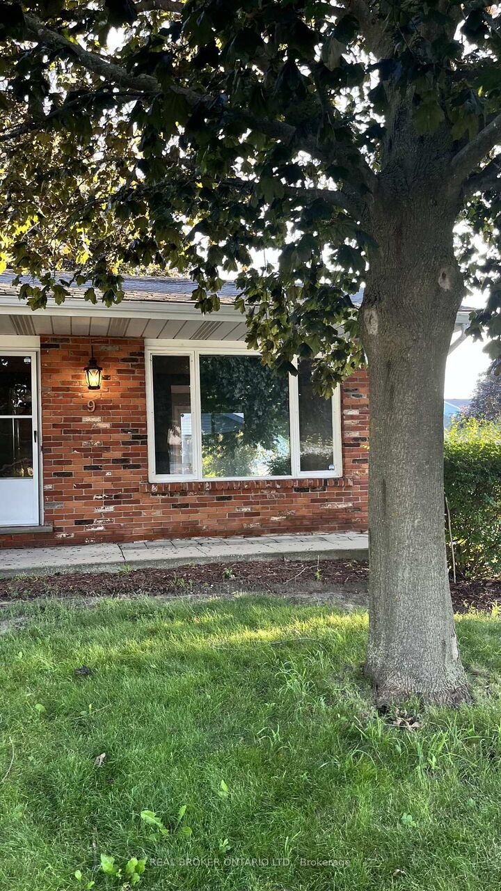 Property Photo: 49 Jane Street ON N0A 1H0