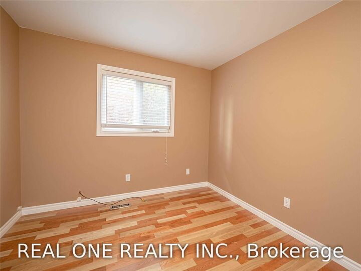 Property Photo: 1520 Greenridge Circle ON L6M 2J4