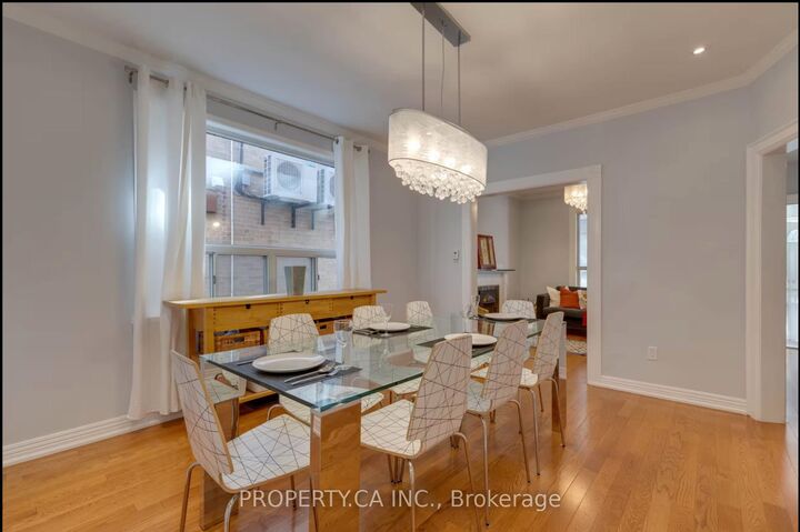 Property Photo:  34 Ashbury Avenue  ON M6V 1V7 