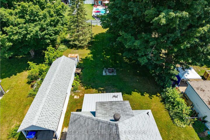 Property Photo:  369 Queen Street  ON L4R 3H6 