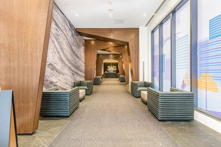Property Photo:  308 Jarvis Street 1206  ON M5A 2P2 