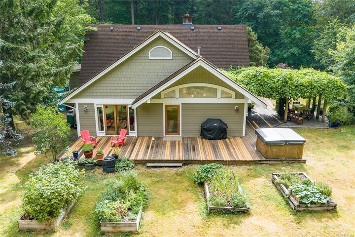 Property Photo: 2497 Enefer Rd BC V9X 1W4