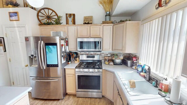 Property Photo:  13646 S Premier Ln W  UT 84096 
