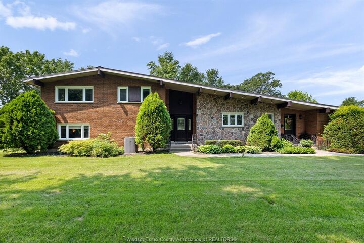69 Kael Crescent — photo 1