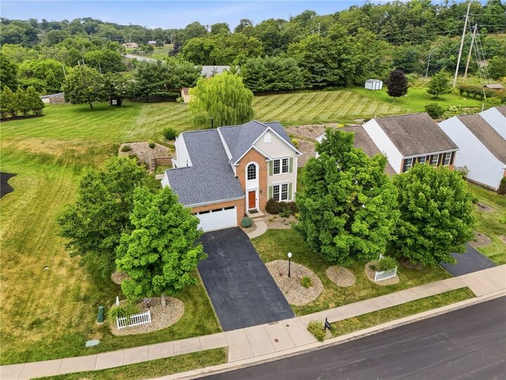 Property Photo:  1805 Pioneer Dr  PA 15143 