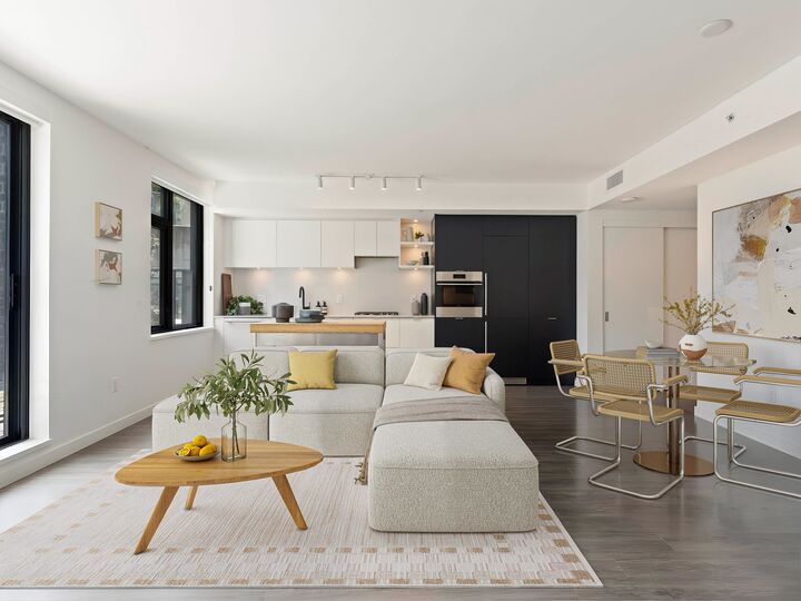 Property Photo:  210 E 5th Avenue 301  BC V5T 0K1 