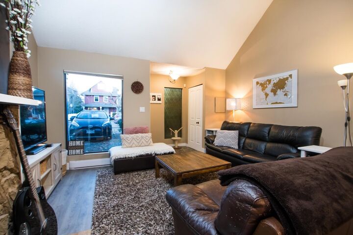 Property Photo:  4810 47A Avenue  BC V4M 1T1 