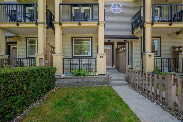 Property Photo: 13886 62 Avenue 10 BC V3X 0G2