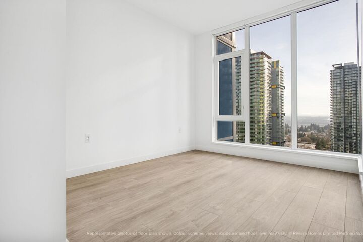 Property Photo: 4988 Bennett Street 1506 BC V5H 0L1