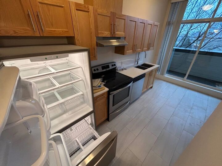 Property Photo:  191 11th Avenue 4xx  BC V5T 2C1 