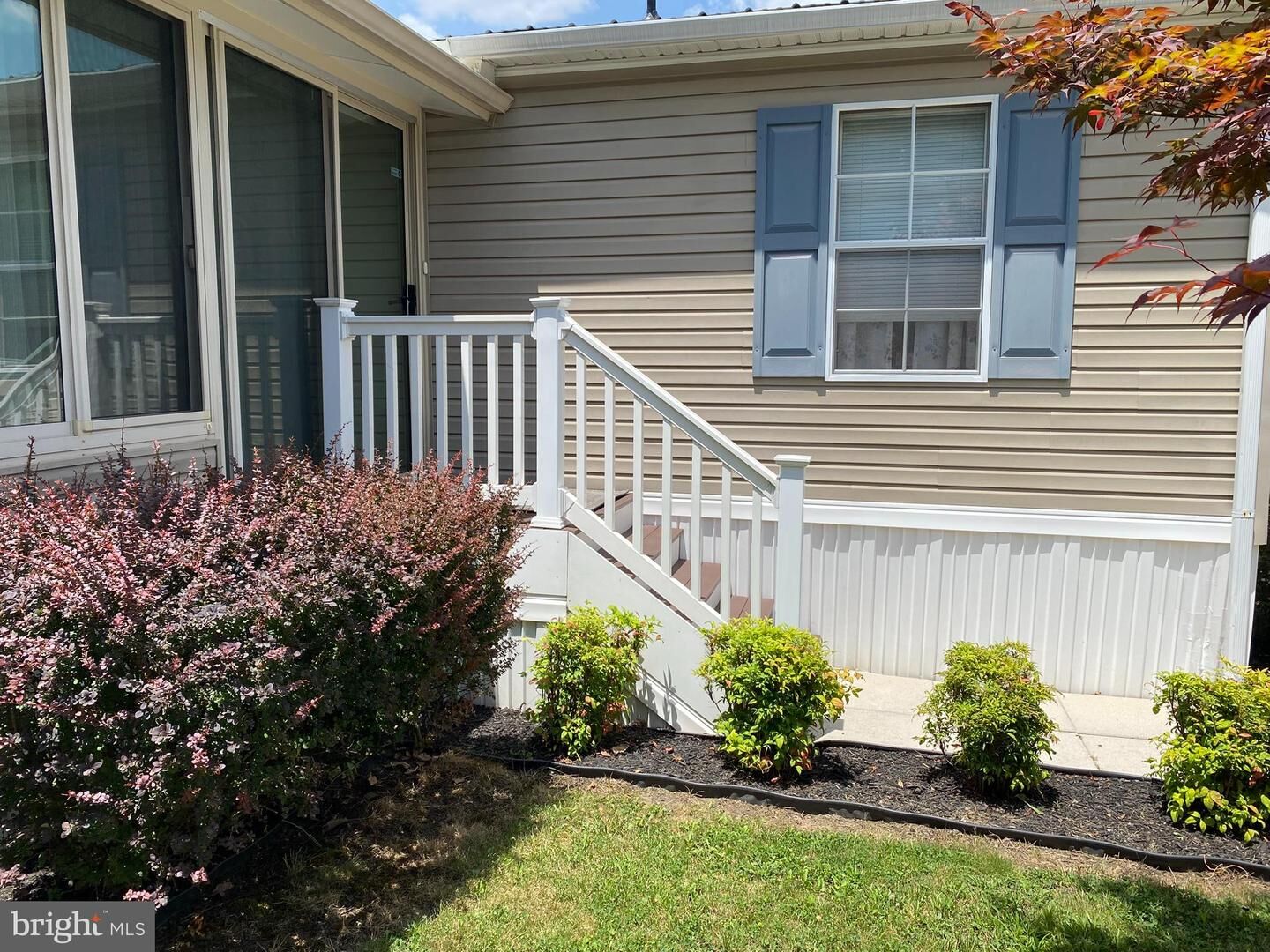 Property Photo:  7504 Gleneagle Drive  MD 20794 
