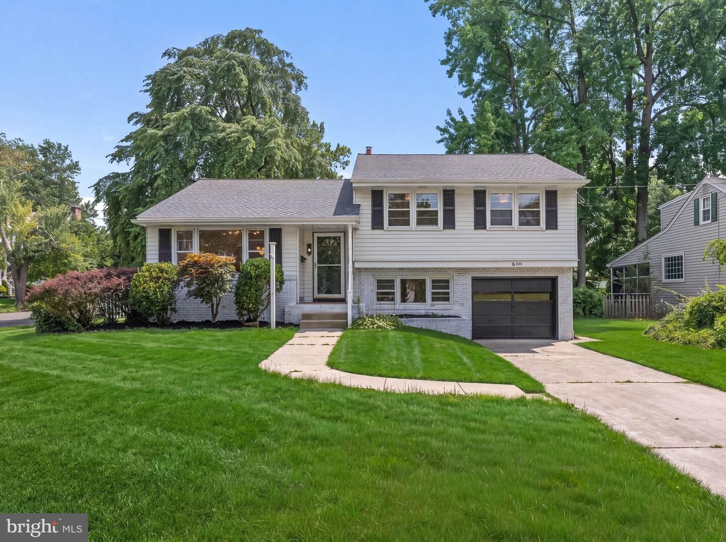 Property Photo:  335 Myrtle Avenue  NJ 08096 