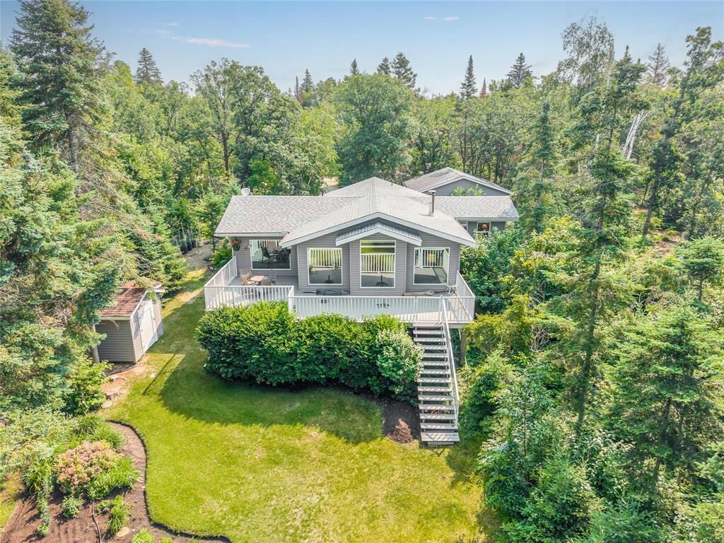 Property Photo: 55 Shoreline Drive MB R0E 0E0