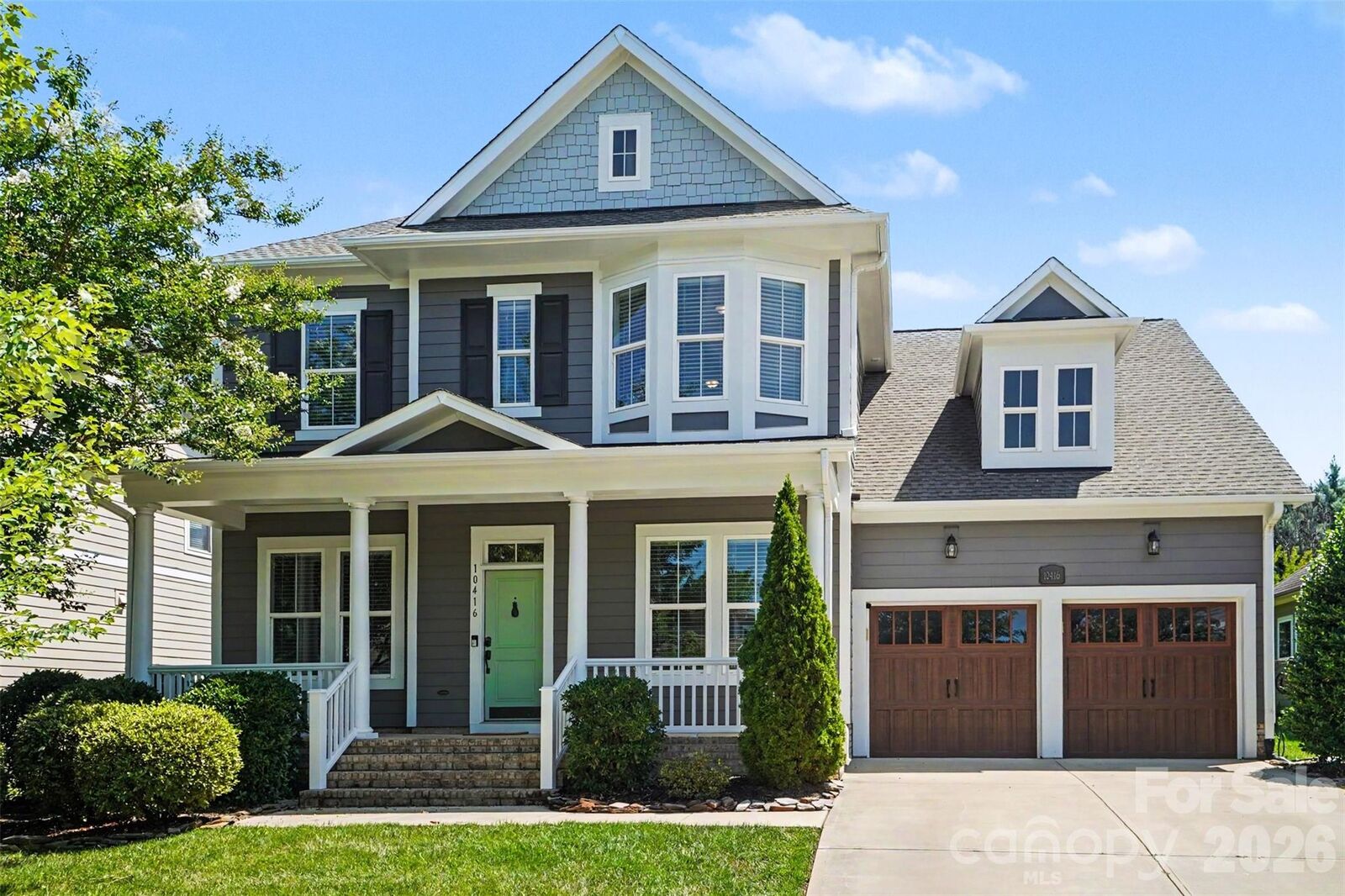 Property Photo: 10416 Ambercrest Court NW NC 28078