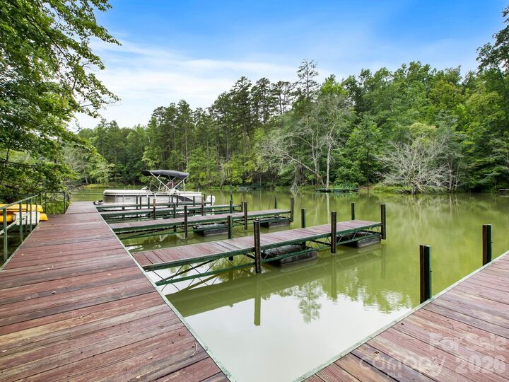 Property Photo:  46 Indian Summer Lane  NC 28756 