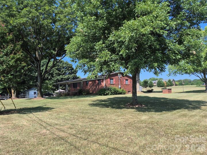 Property Photo:  1267 Howards Creek Mill Road  NC 28168 
