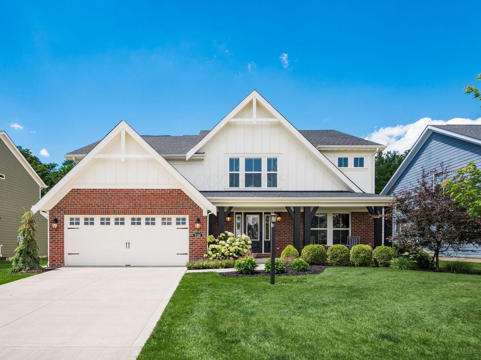 Property Photo:  7110 Scarlet Oak Drive  OH 43026 