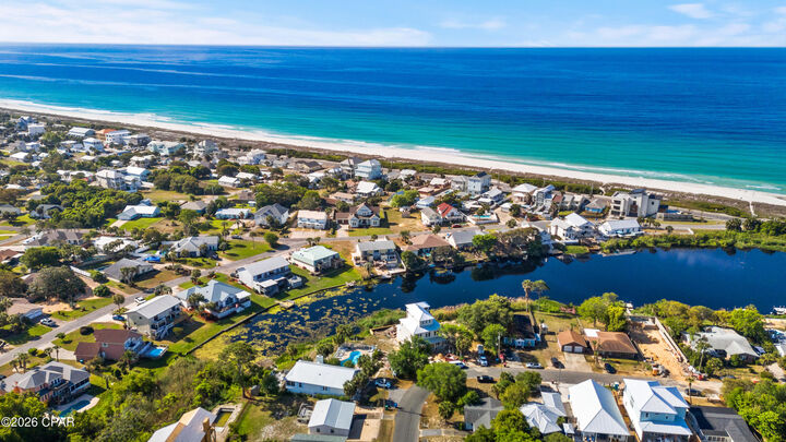 Property Photo:  340 Le Grand Drive  FL 32413 