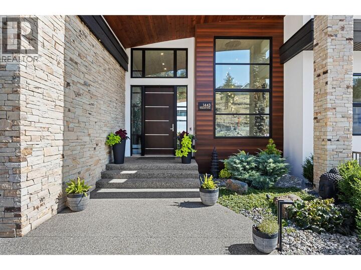 Property Photo: 1443 Vineyard Drive BC V4T 0E9