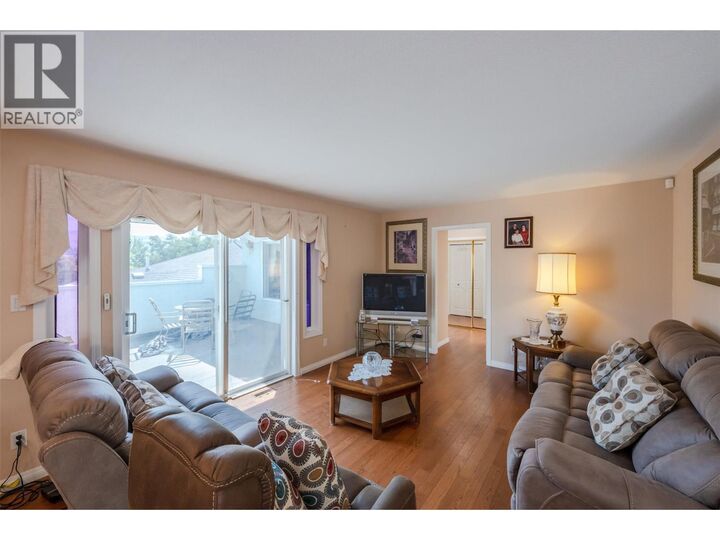 Property Photo: 6163 Saint Martin Place 1 BC V0H 1T0