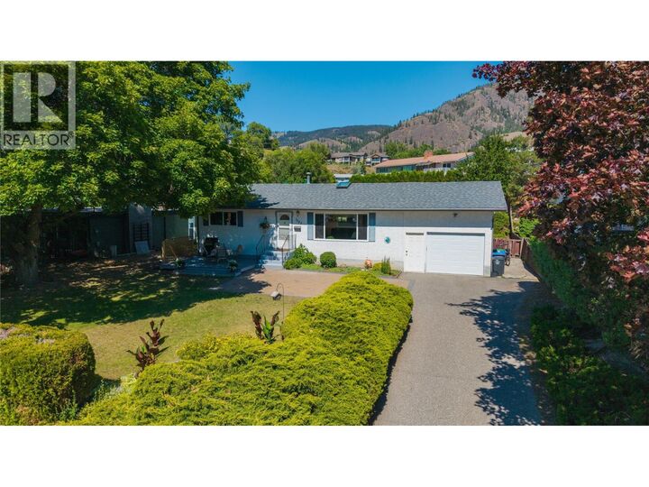 Property Photo: 1389 Lund Road BC V2B 1K9