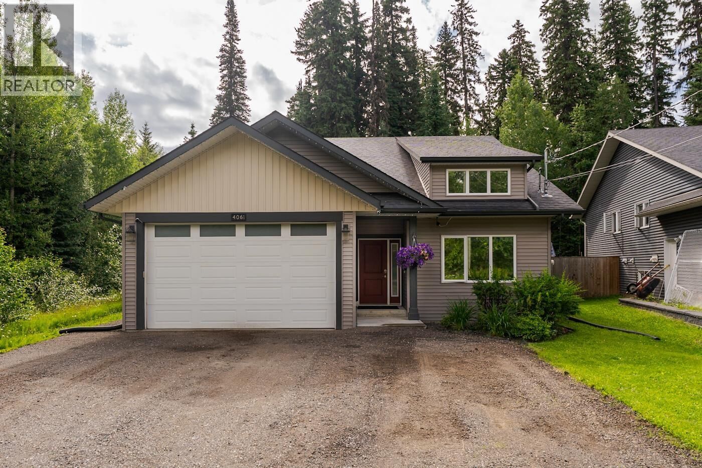 Property Photo: 4061 Estavilla Drive BC V2K 2T8