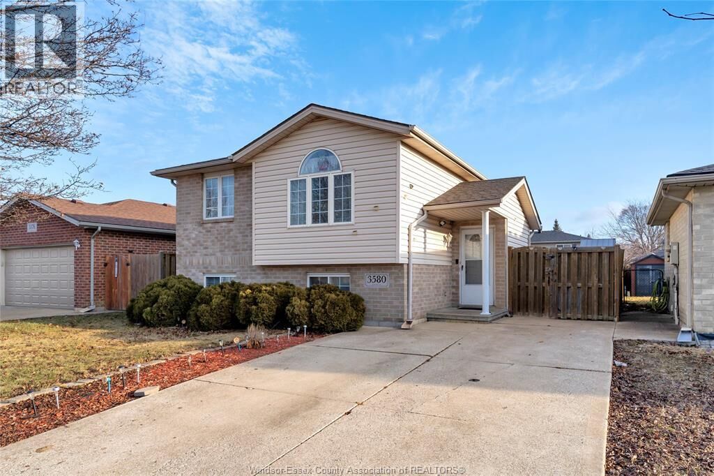Property Photo: 3580 Klondike Avenue ON N8W 5T2
