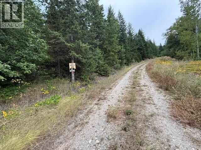Property Photo:  2881 Yellowhead Highway  BC V0E 3A0 